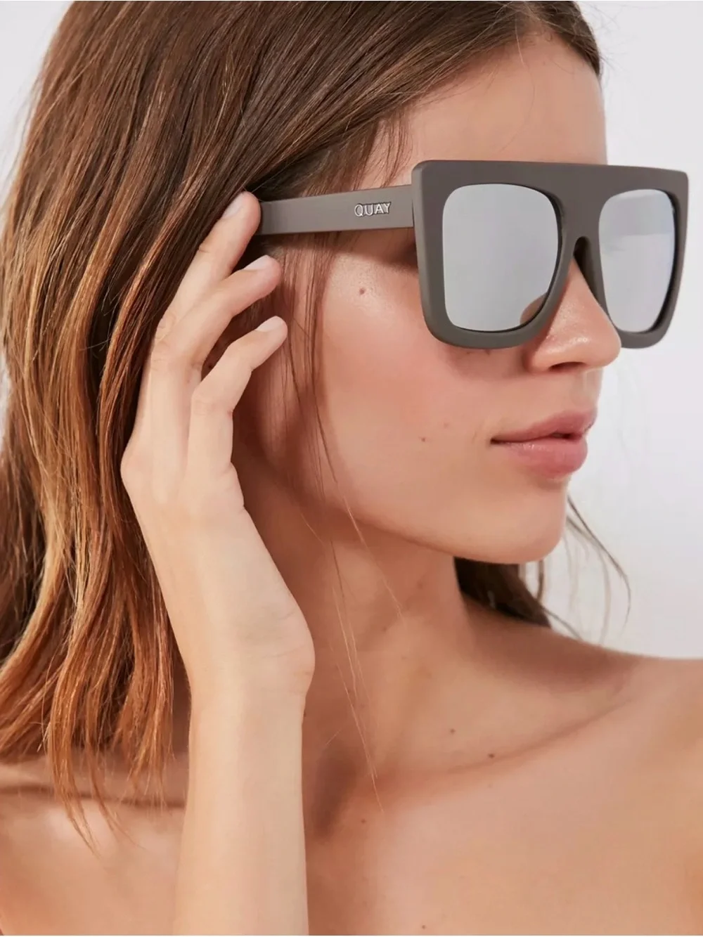 Quay Cafe Racer Sunglasses (UNISEX) + NEW Protective Pouch